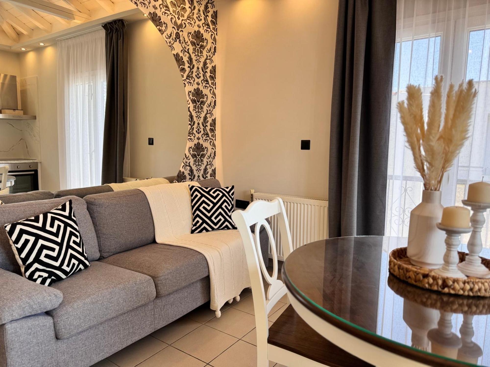 Orianna Suites Skiathos Εξωτερικό φωτογραφία